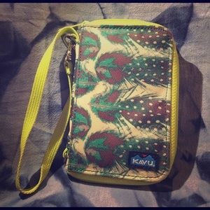 Kavu Wristlet